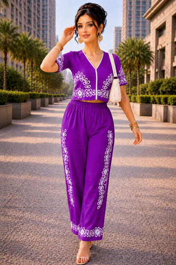 Stylish Women’s Co-Ord Set with Floral Print – 5 Colors