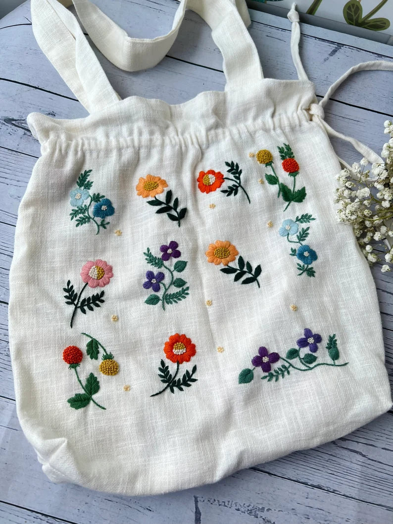 Floral Embroidery Bag